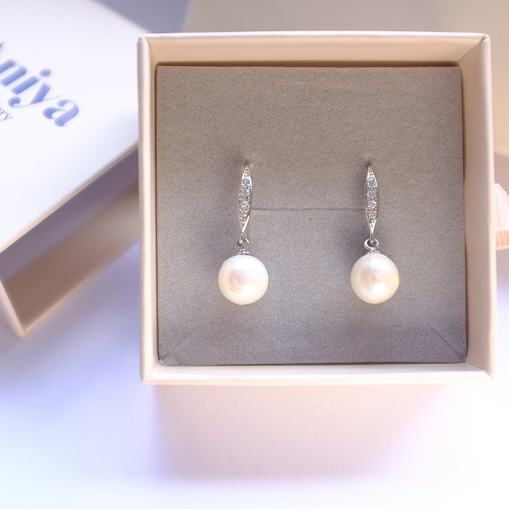 Cala Earrings