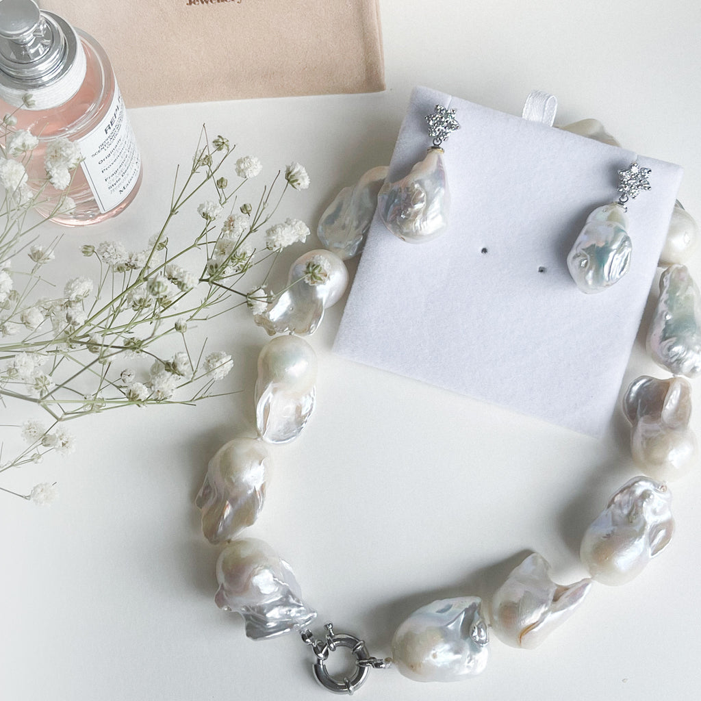 Baroque Pearl Choker with Baroque Pearl Dangling Set
