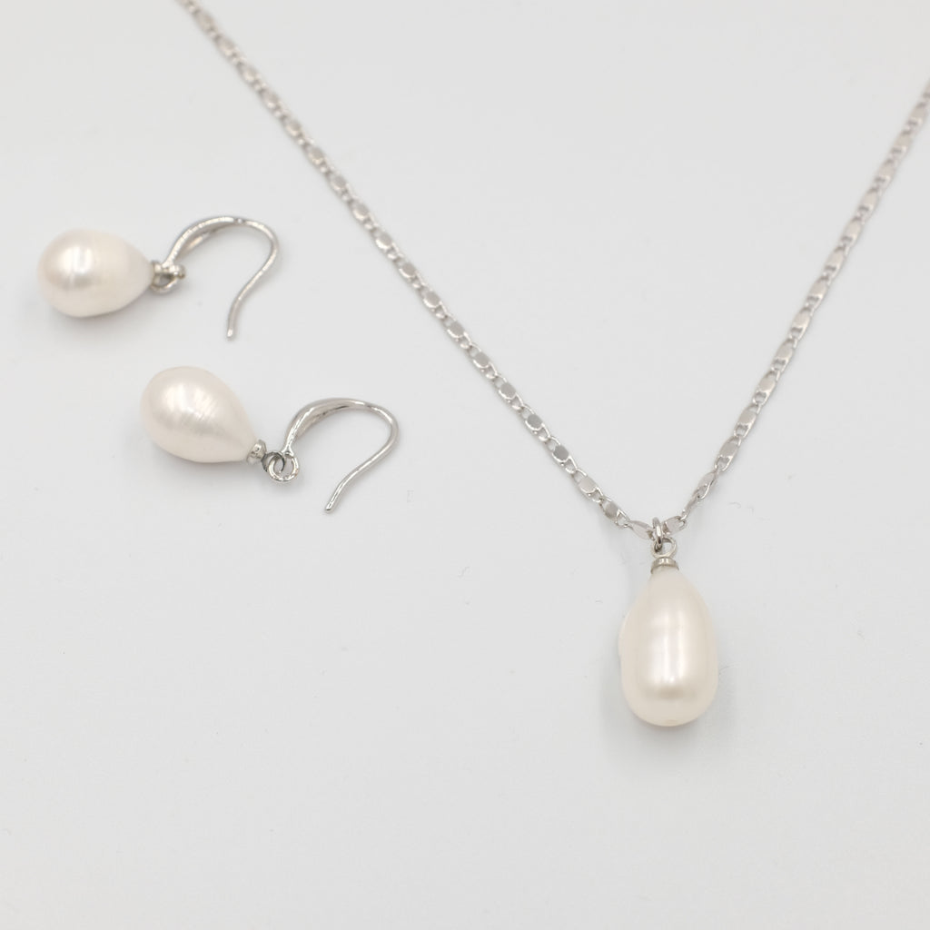 Drop Shaped pearl earrings and necklace jewellery Set - Aniya Jewellery