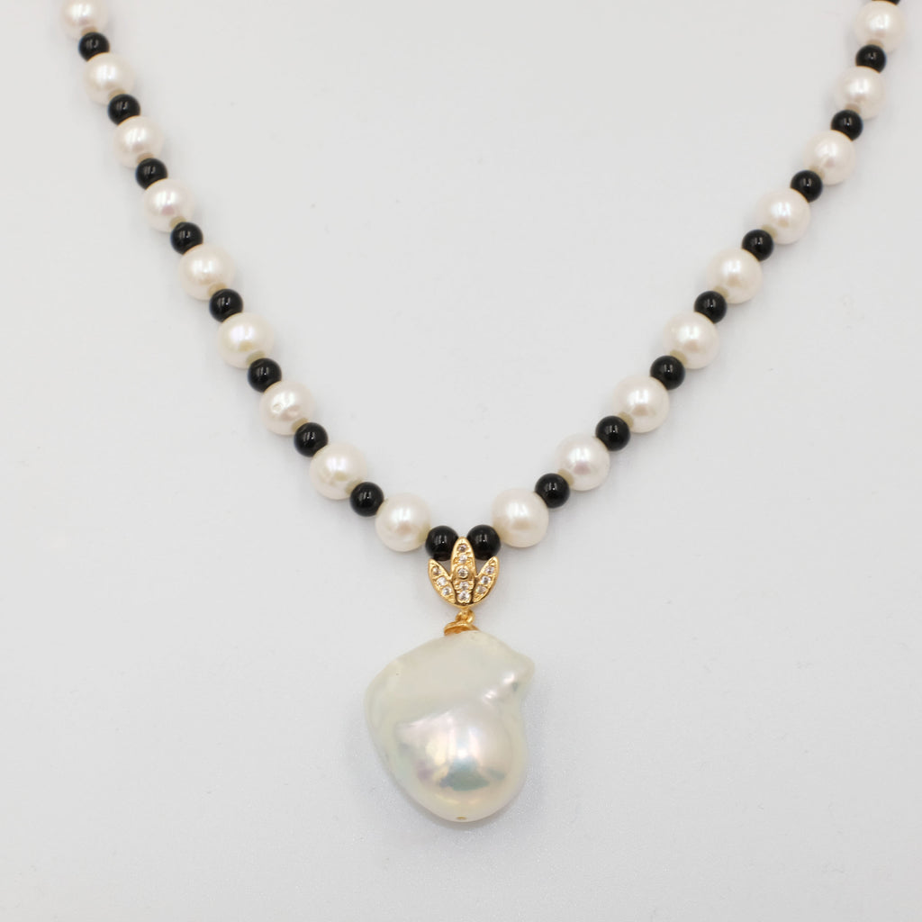 Dianna Freshwater Pearl with Black Agate Necklace - Aniya Jewellery