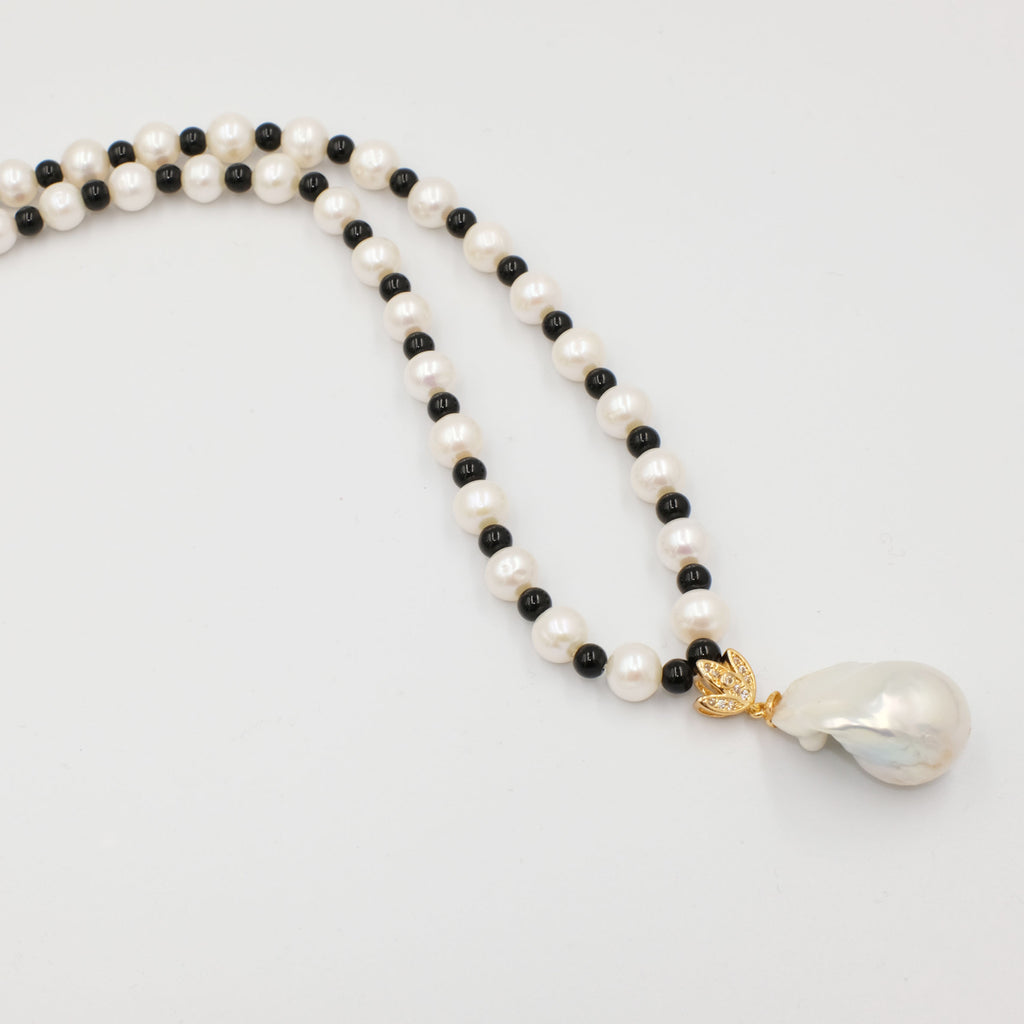 Dianna Freshwater Pearl with Black Agate Necklace - Aniya Jewellery