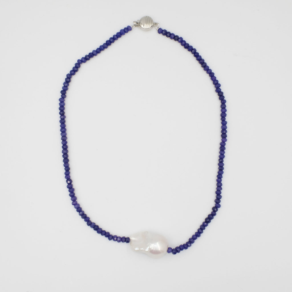 Protection Agate stones with Baroque Pearl choker necklace