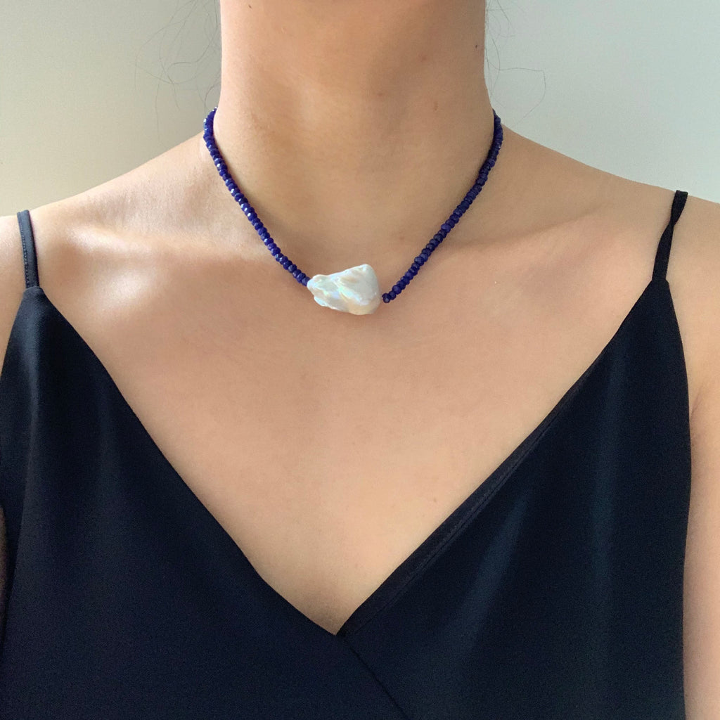 Protection Agate stones with Baroque Pearl choker necklace