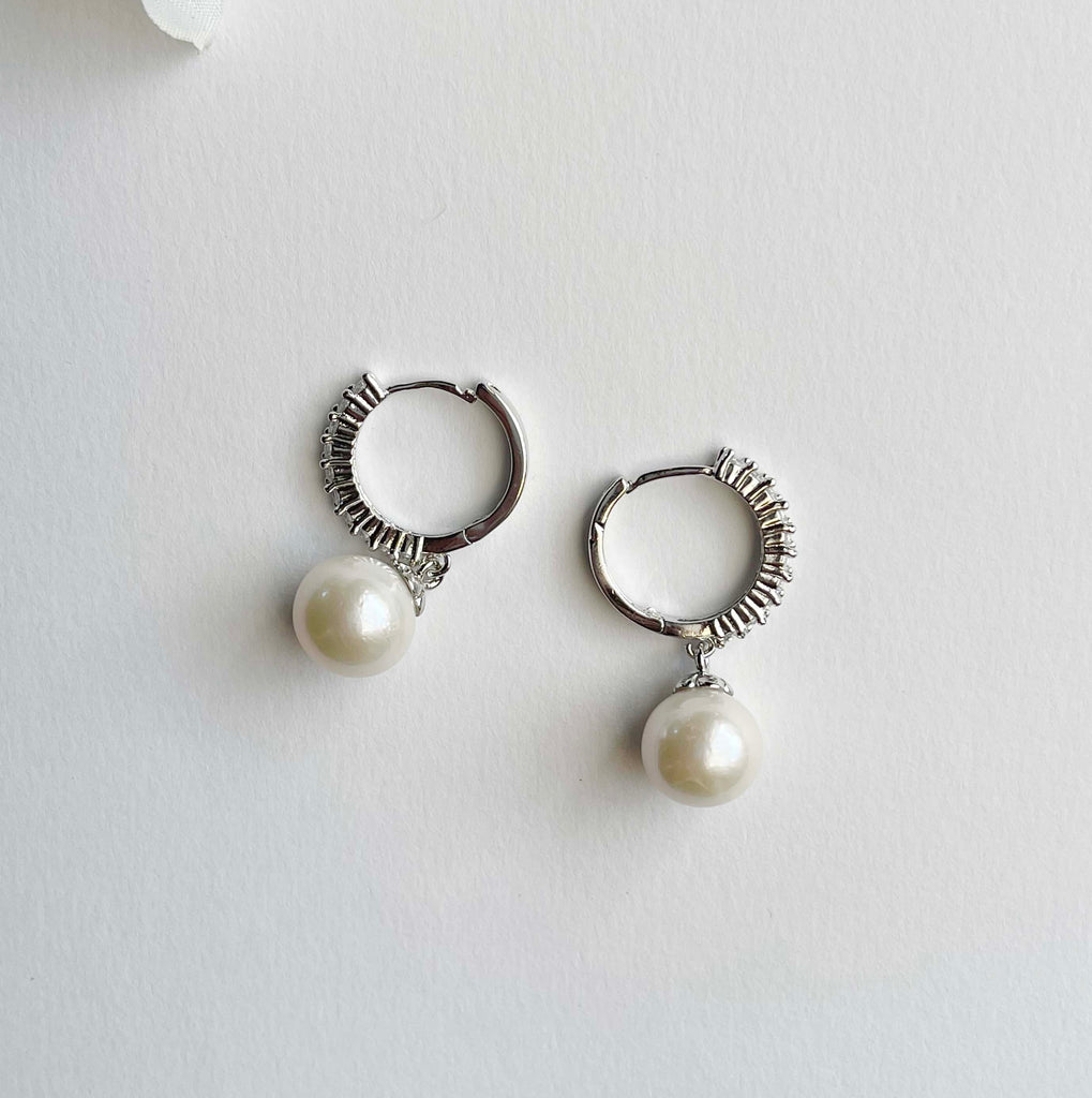 Emile Loop with Pearl Earrings