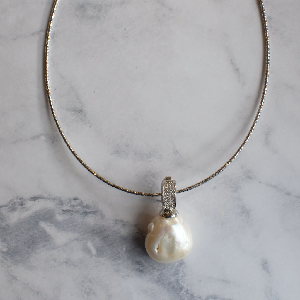 Andi Baroque Pearl Pendant in Omega Chain